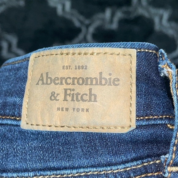 Abercrombie Skinny Jeans - Picture 3 of 6